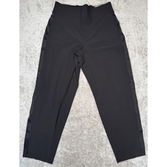 Kirkland Black Stretch Pull On Quick Dry Ankle Pants Womens Size M NWT - Picture 2 of 8